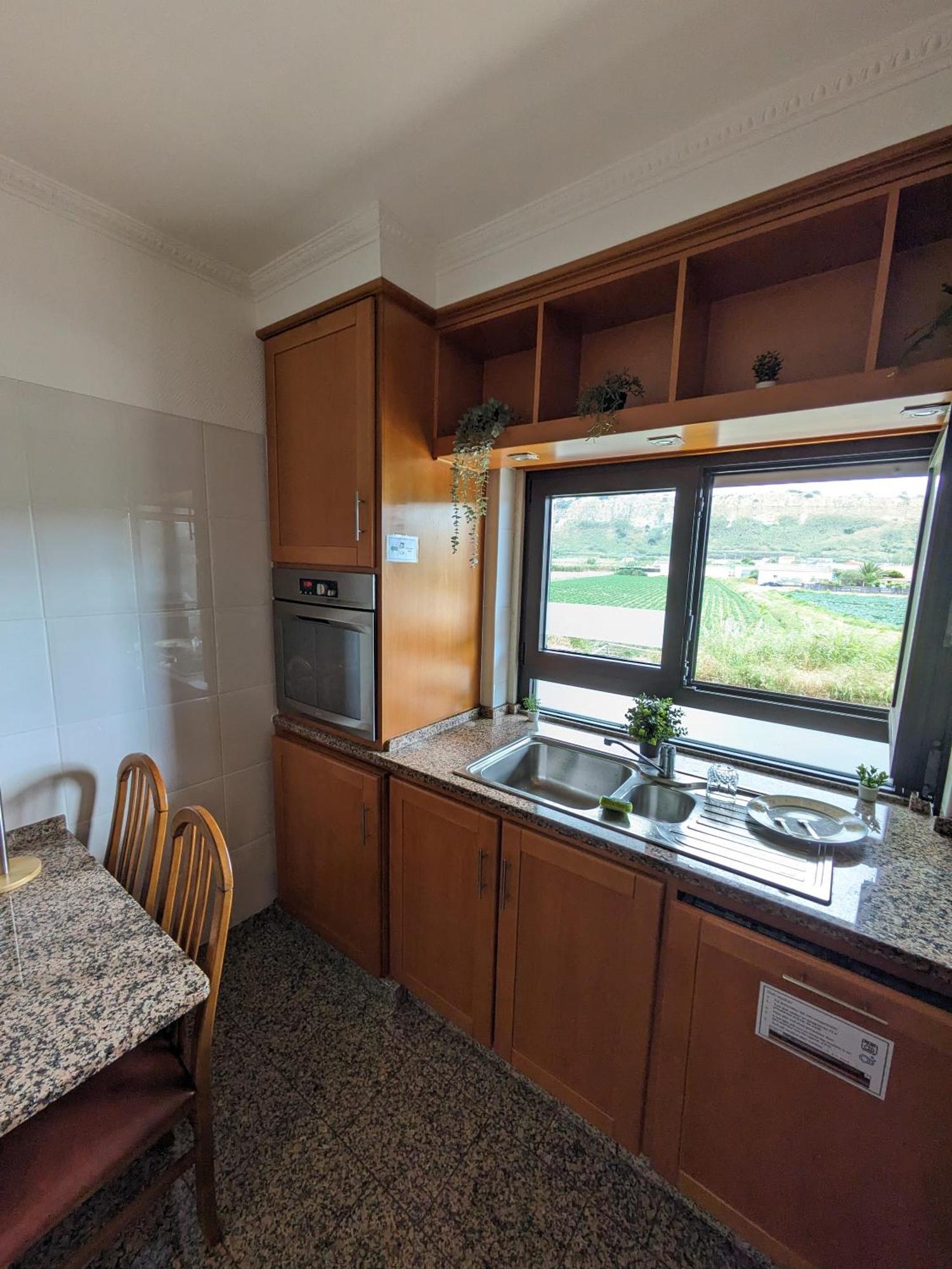 Mountain View Beach House Costa da Caparica Dış mekan fotoğraf